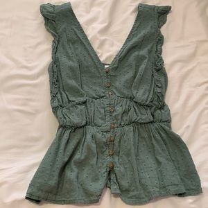 Green button front tank